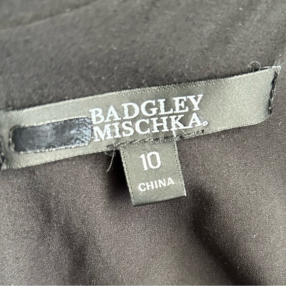 Badgley Mischka Black Long Sleeve Gown - Picture 11 of 15